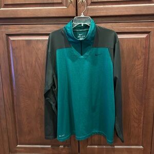 Nike quarter-zip sz XL